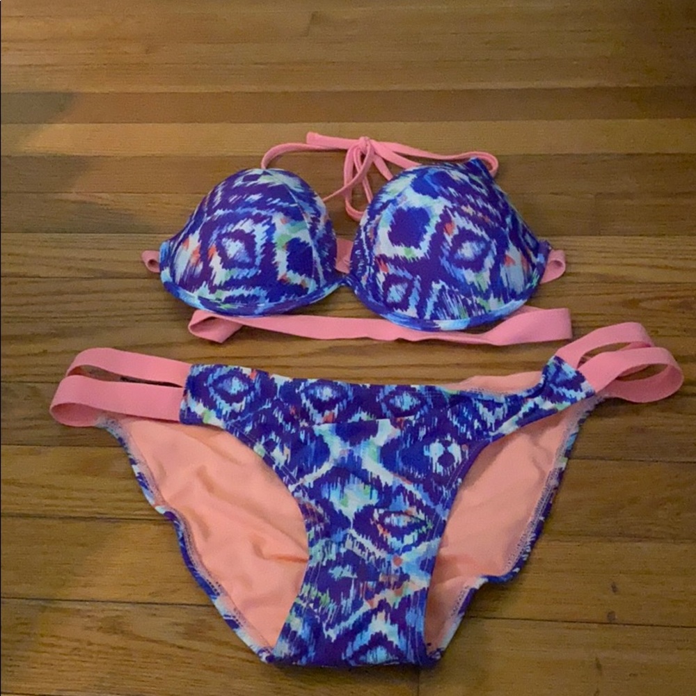 Tinibikini bathing suit